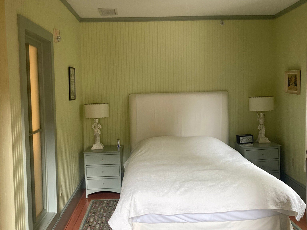 The Porches Inn at MASS MoCA主图