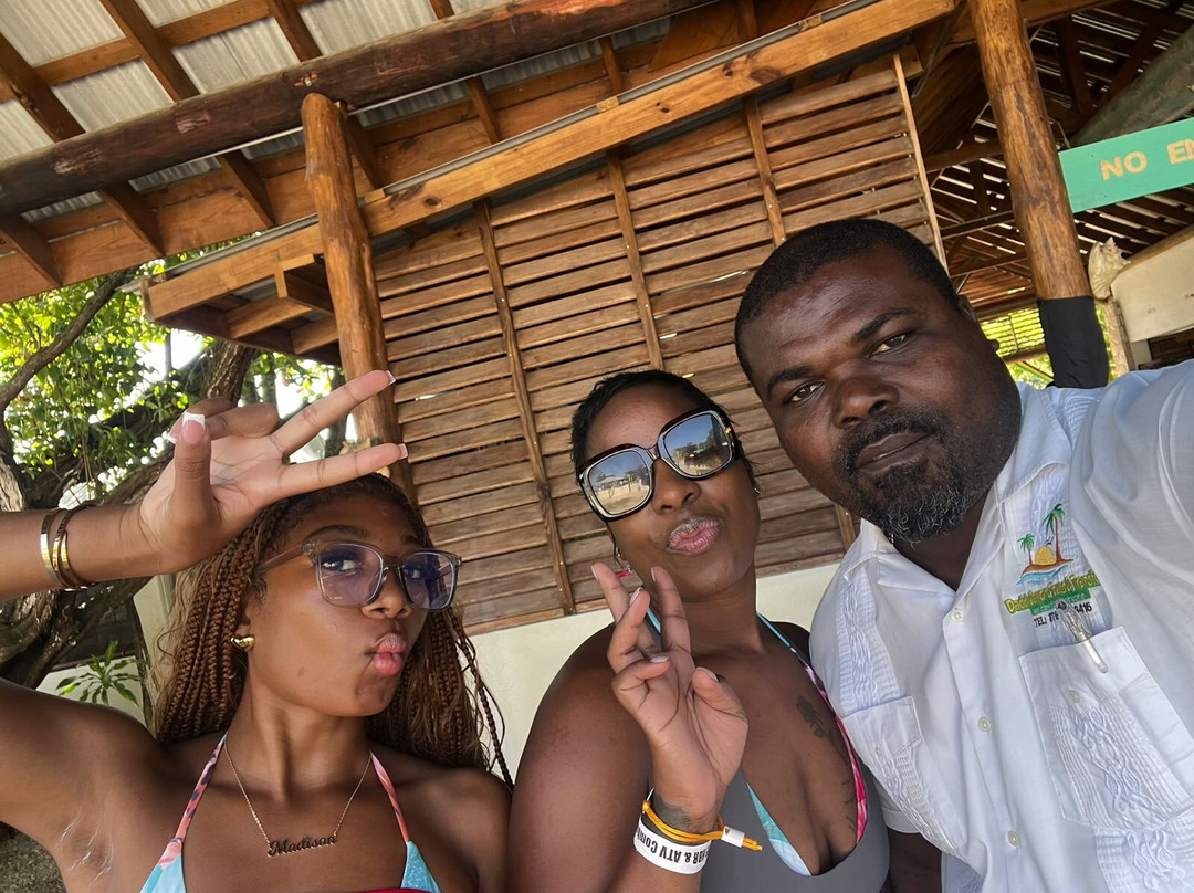Daddy daycare Tours Jamaica-蒙特戈贝必去景点