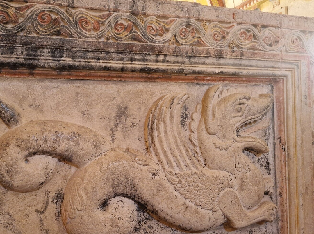Oratorio di San Pellegrino-Bominaco必去景点