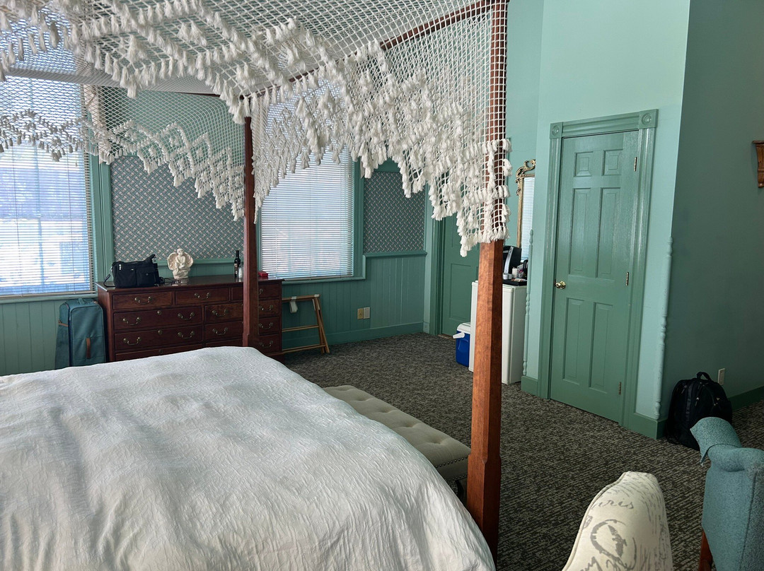 香贝里旅馆主图