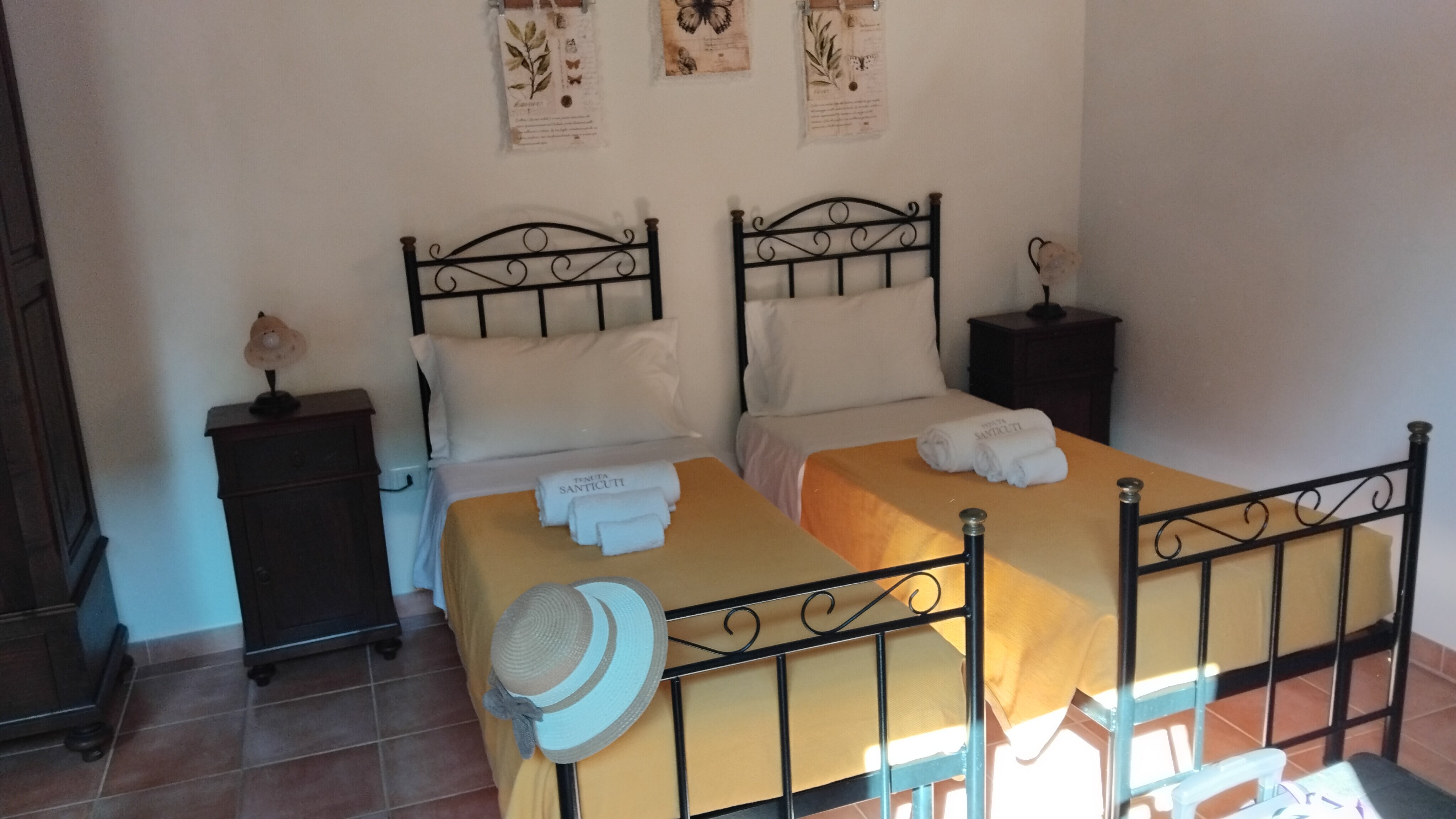 Tenuta Santicuti-客卧