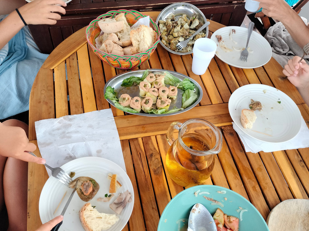 Pescaturismo Jessica E-Porto Pino必去景点