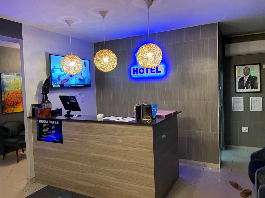 维多利亚瀑布城N1营地酒店主图