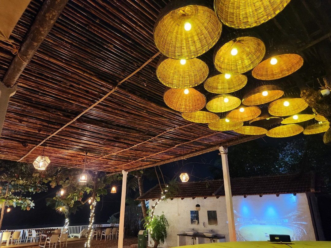 The Coco Leaf Cafe