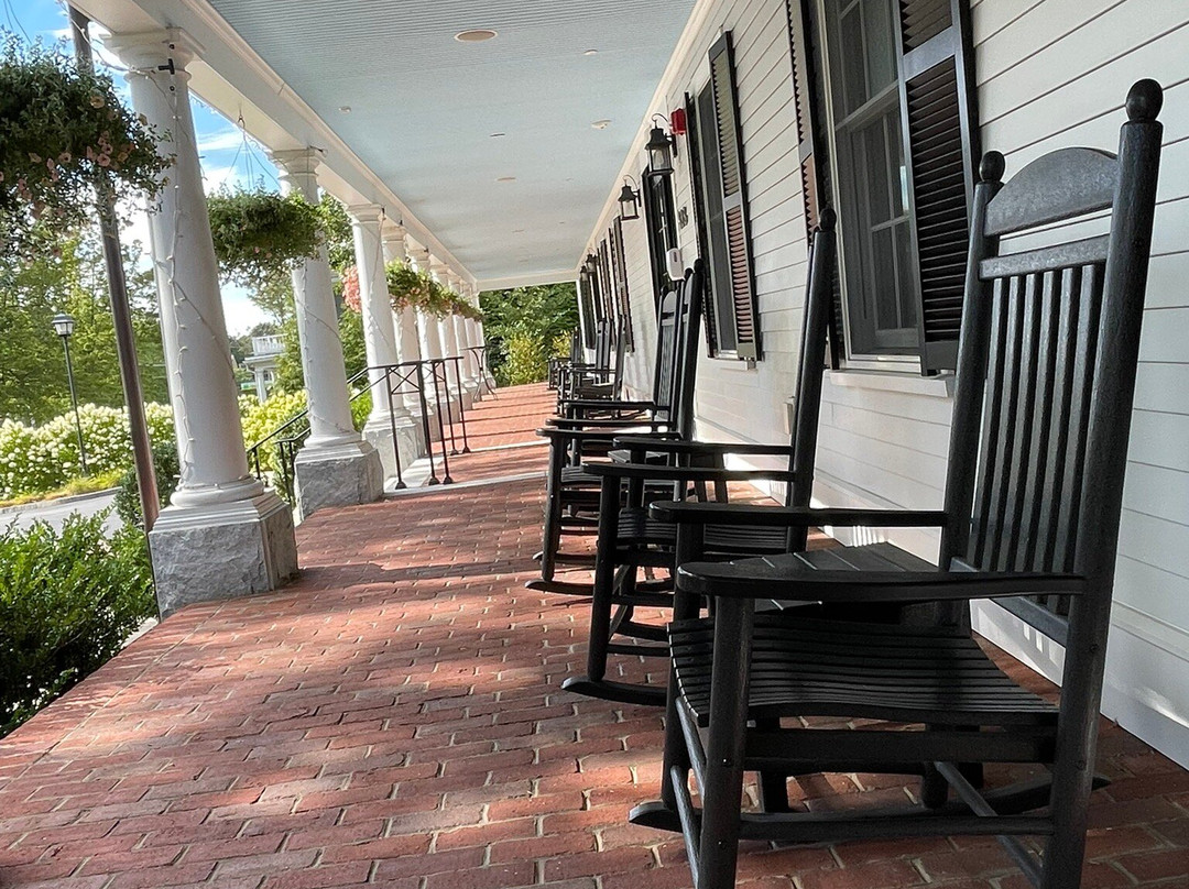 The Groton Inn主图