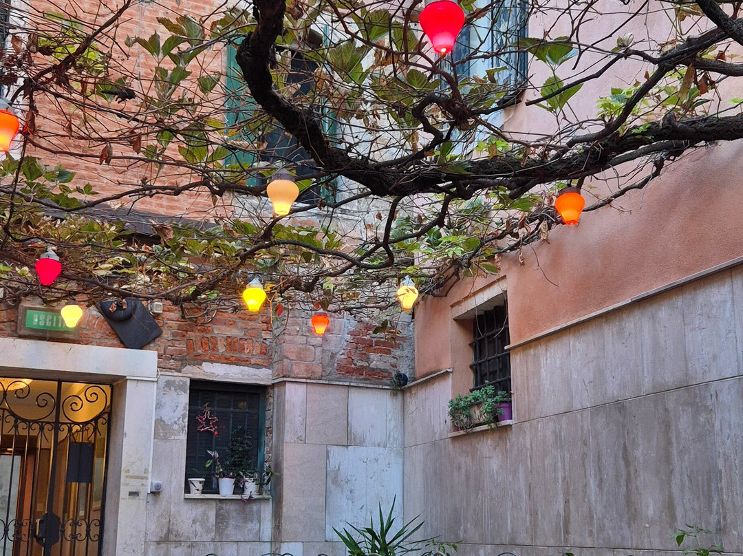 卡萨波卡希尼酒店主图