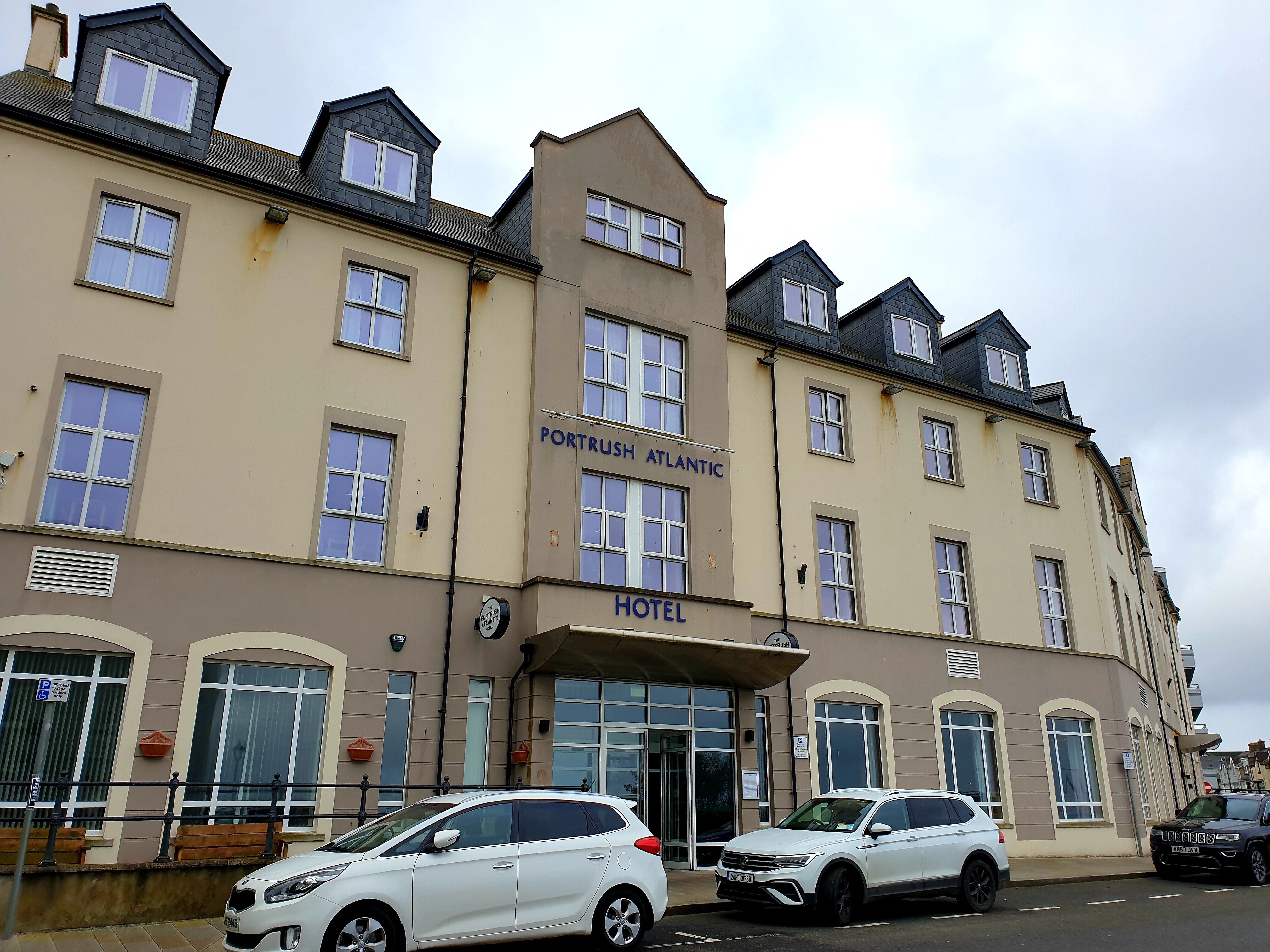 Portrush Atlantic Hotel-浴室