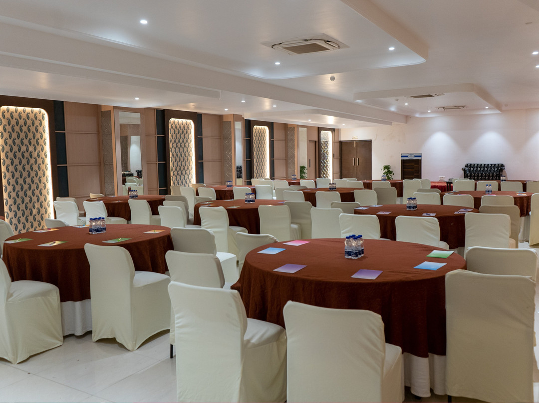 Grand Sarovar Portico主图