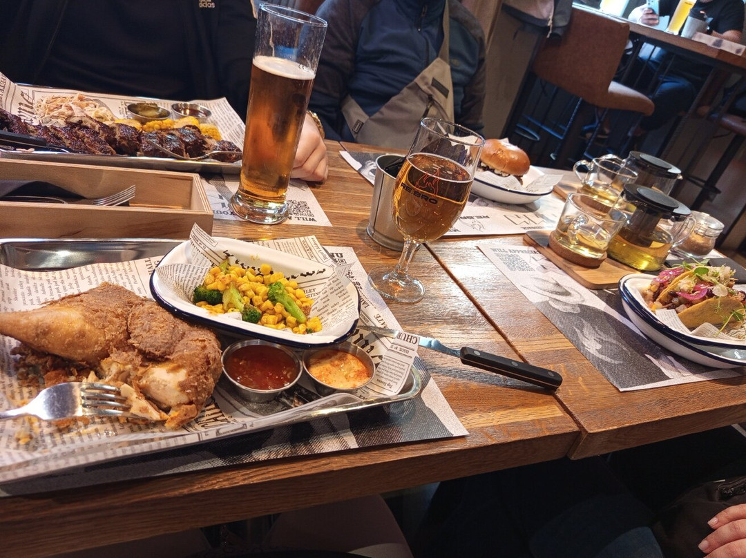 Re.bro Ribs, Burgers & Steaks