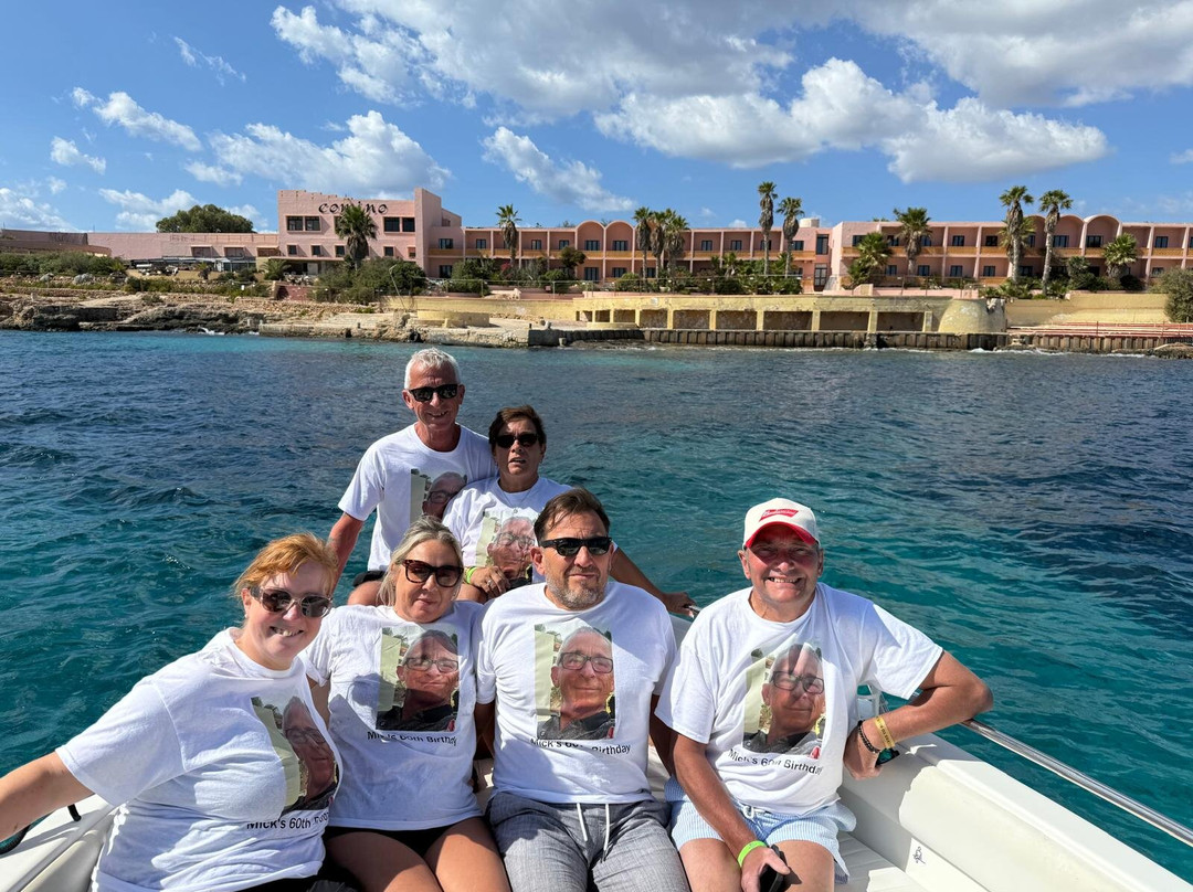 Comino Waves Boat Charters Malta-史克华必去景点