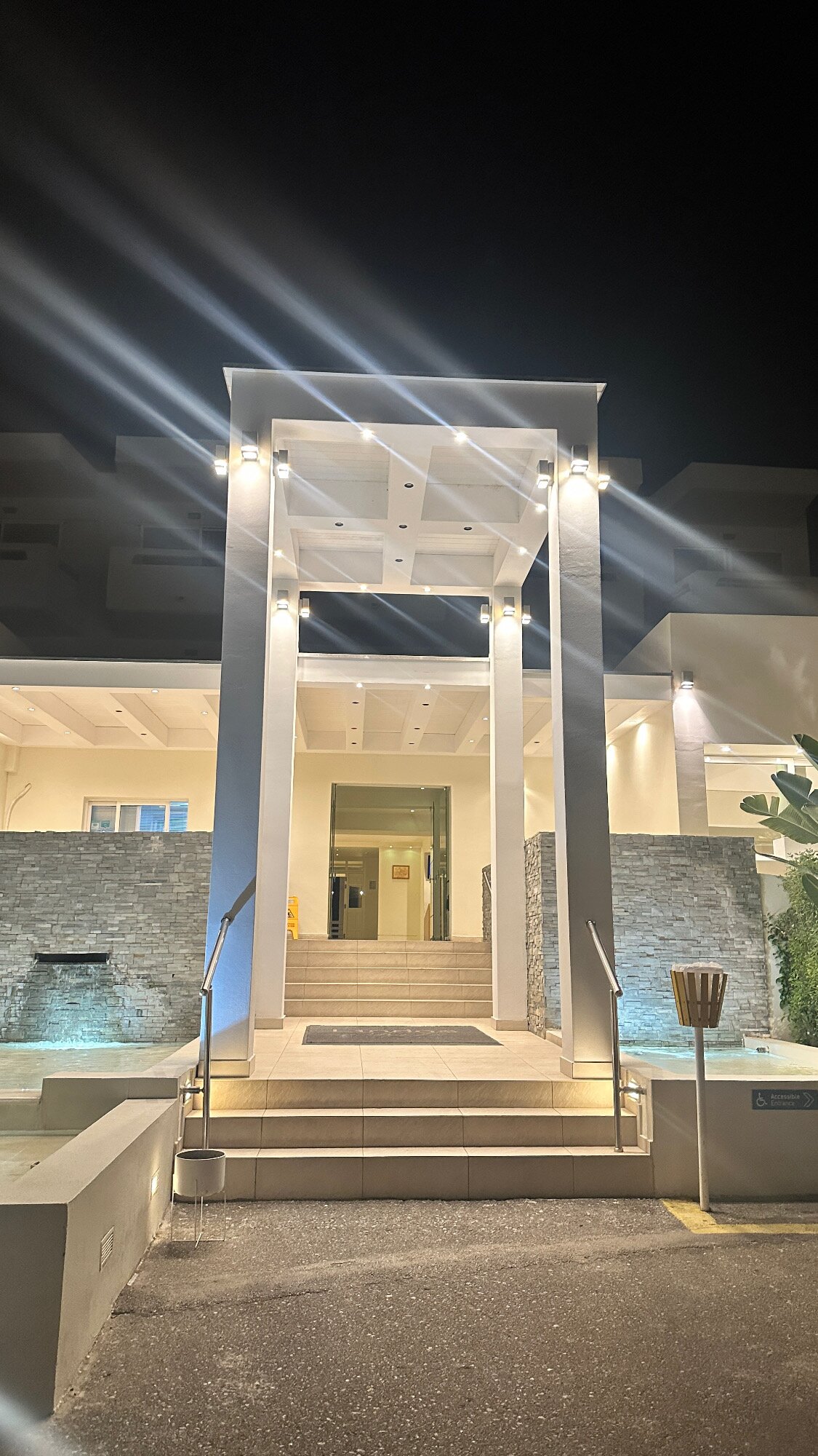 Lindos White Hotel & Suites-浴室