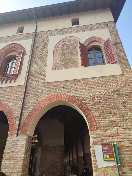 Palazzo Vistarini-洛迪必去景点