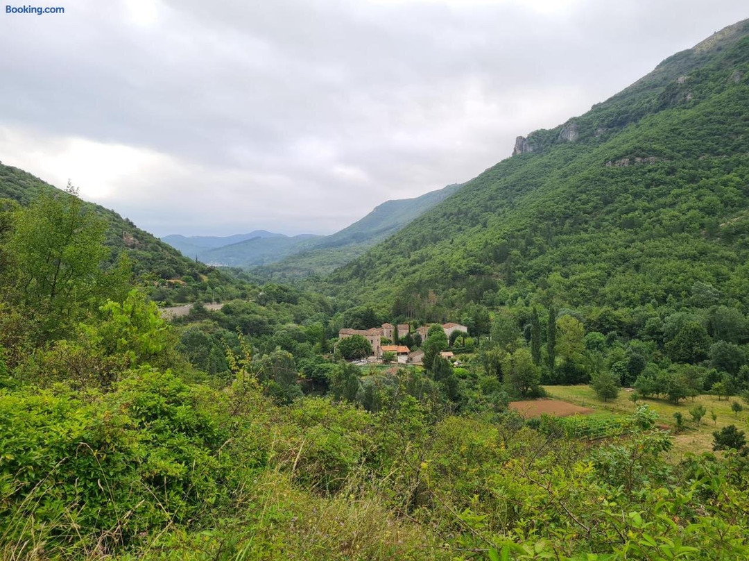 Les Sources / Chez Lea
