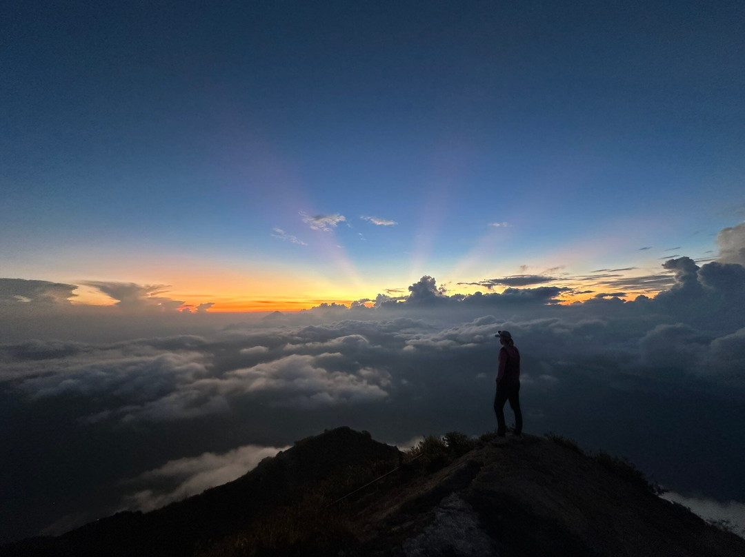 Mount Inerie Peak-弗洛勒斯岛必去景点