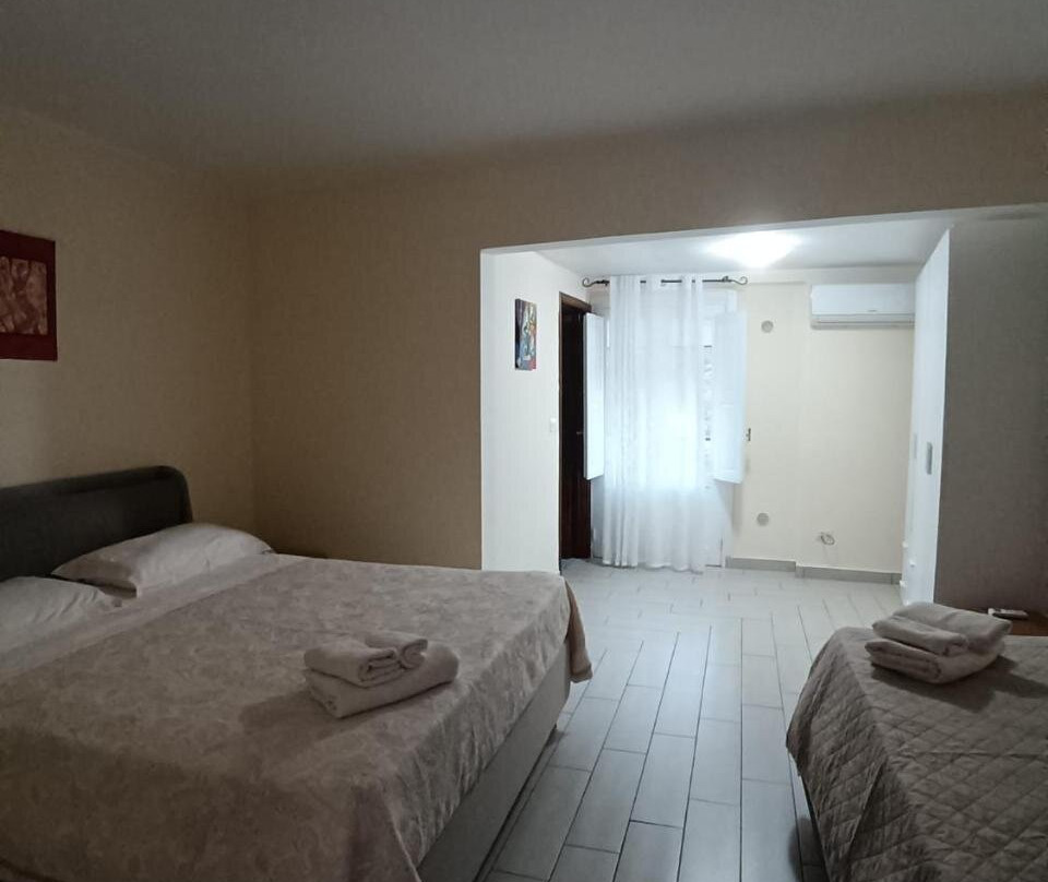 SupraeSutta's B&B