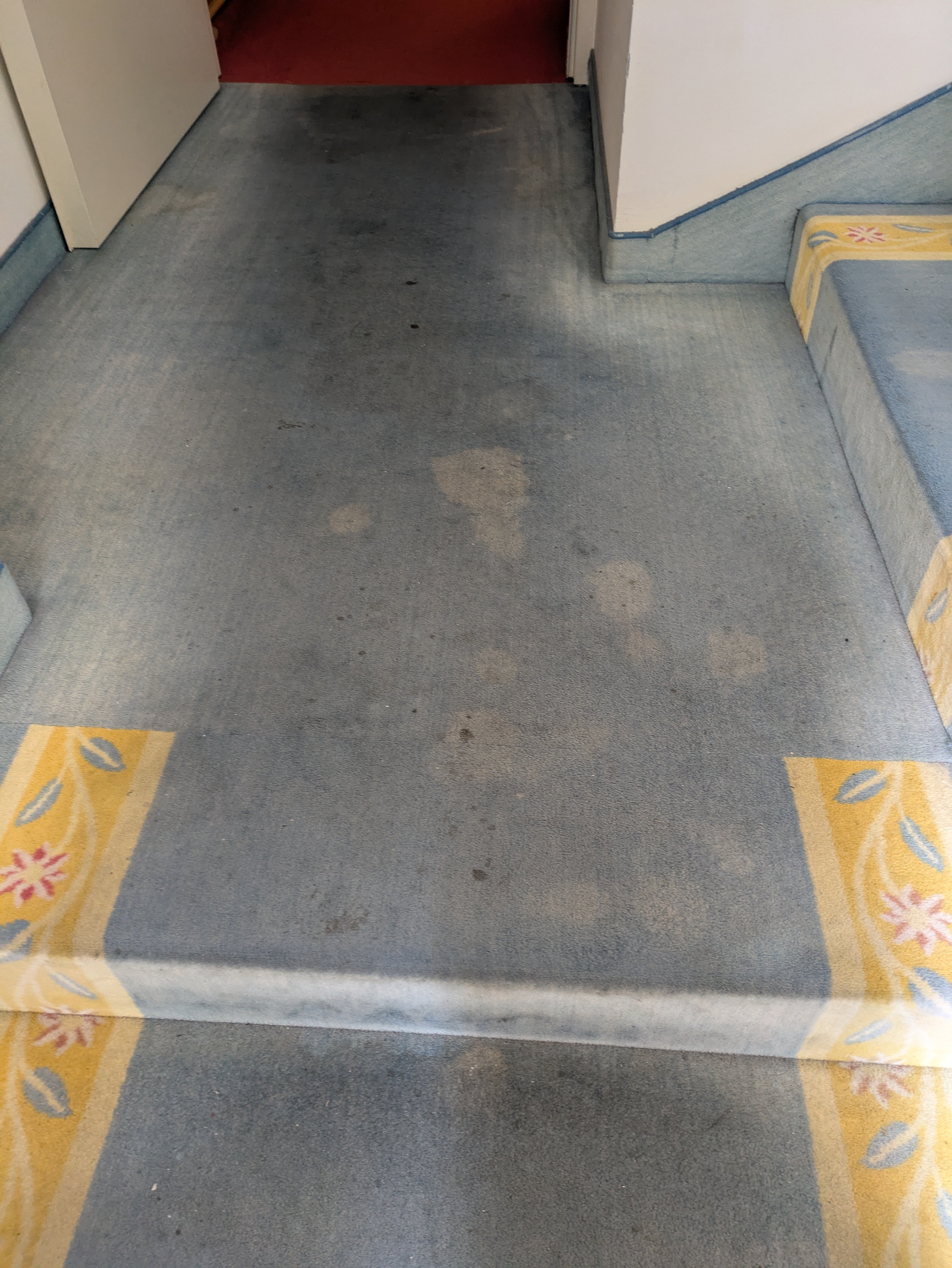 步伐大饭店-官方