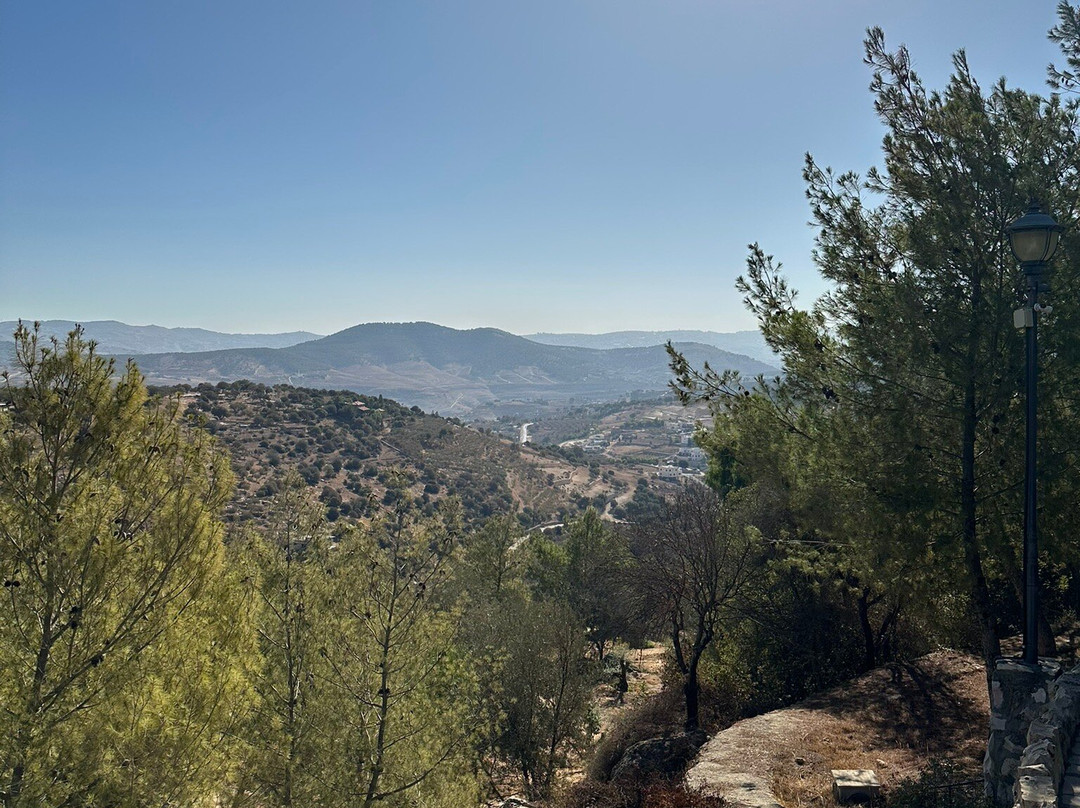 Mountain Breeze Lodge & Resort主图