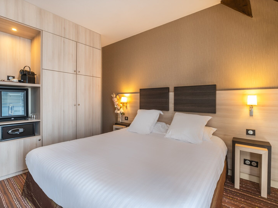 贝斯特韦斯特里谢利酒店主图