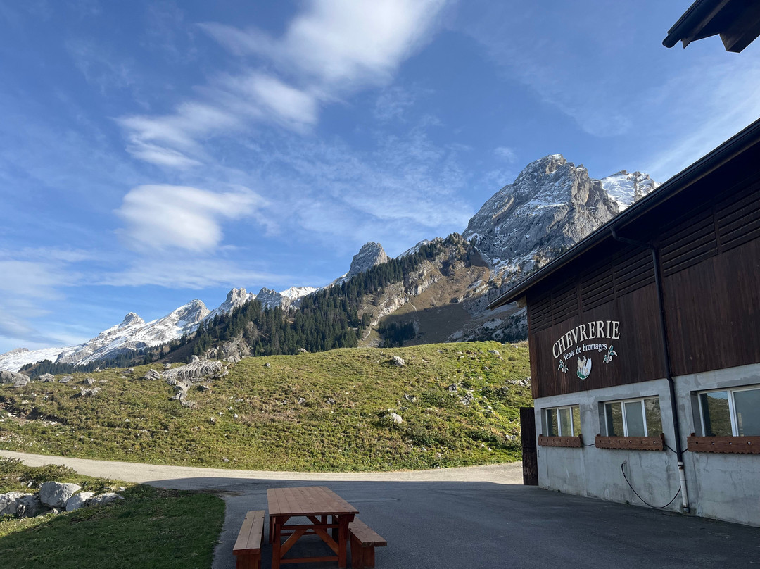 Chevrerie Des Confins-拉克吕萨必去景点