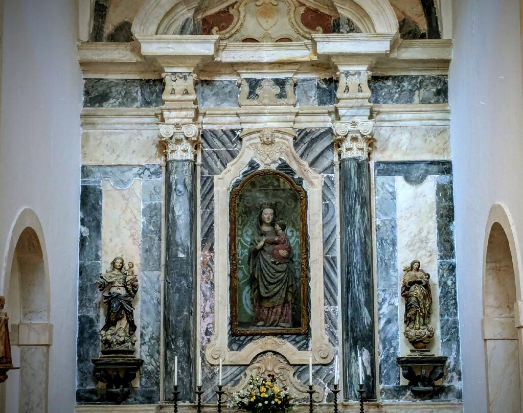 Igreja do Convento de S. Bento de Avis-Avis必去景点