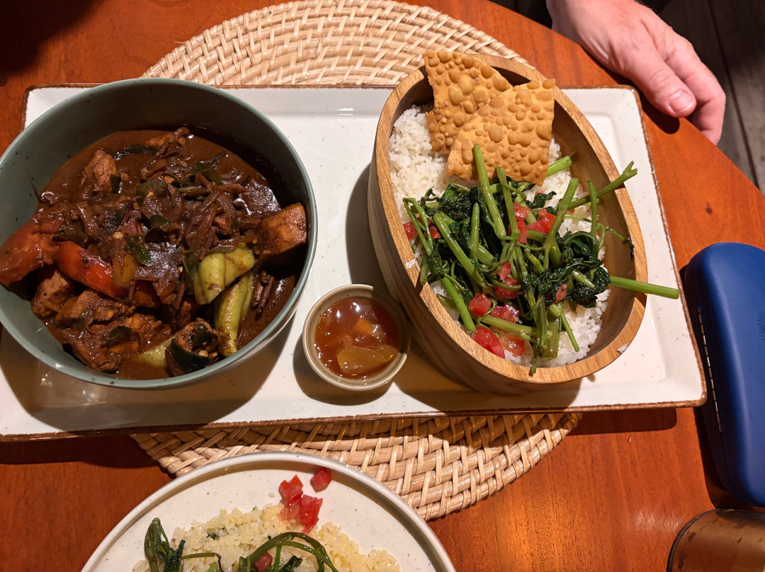 Shelter Beach Restaurant