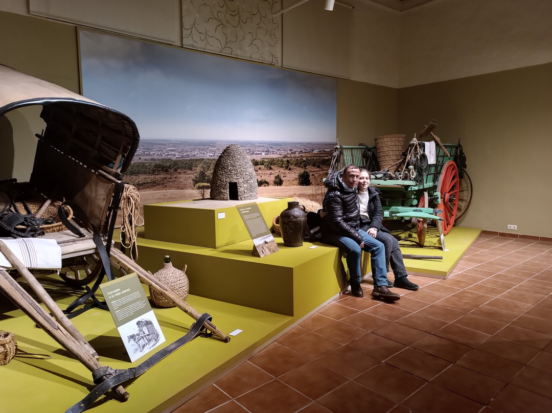 Museo Etnográfico Y Del Ajo-Las Pedroneras必去景点