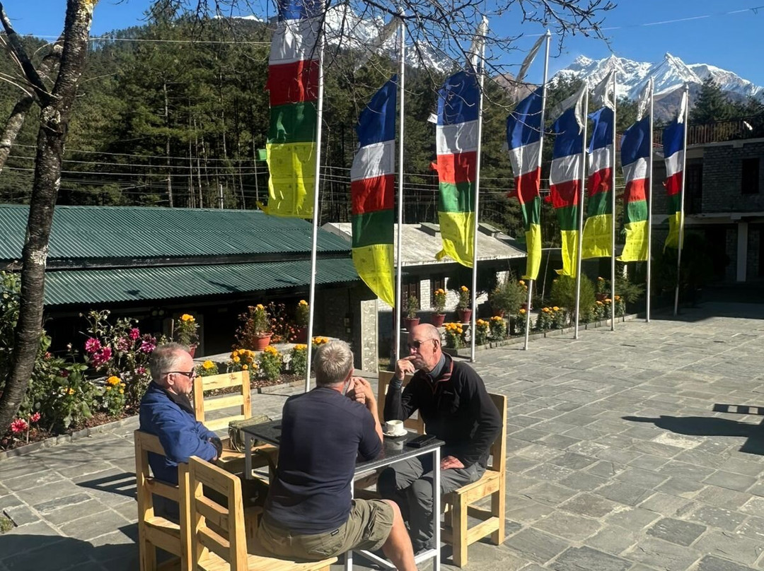 Kalopani Guest House主图