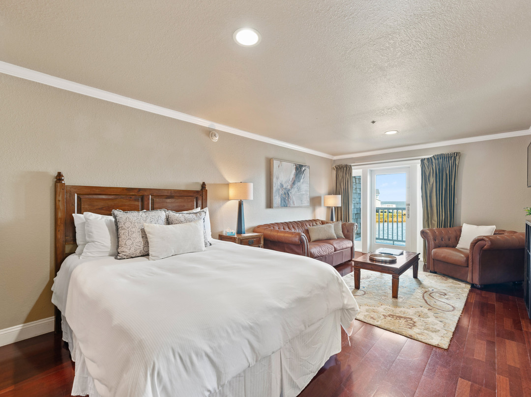 Oasis Suites Hotel主图