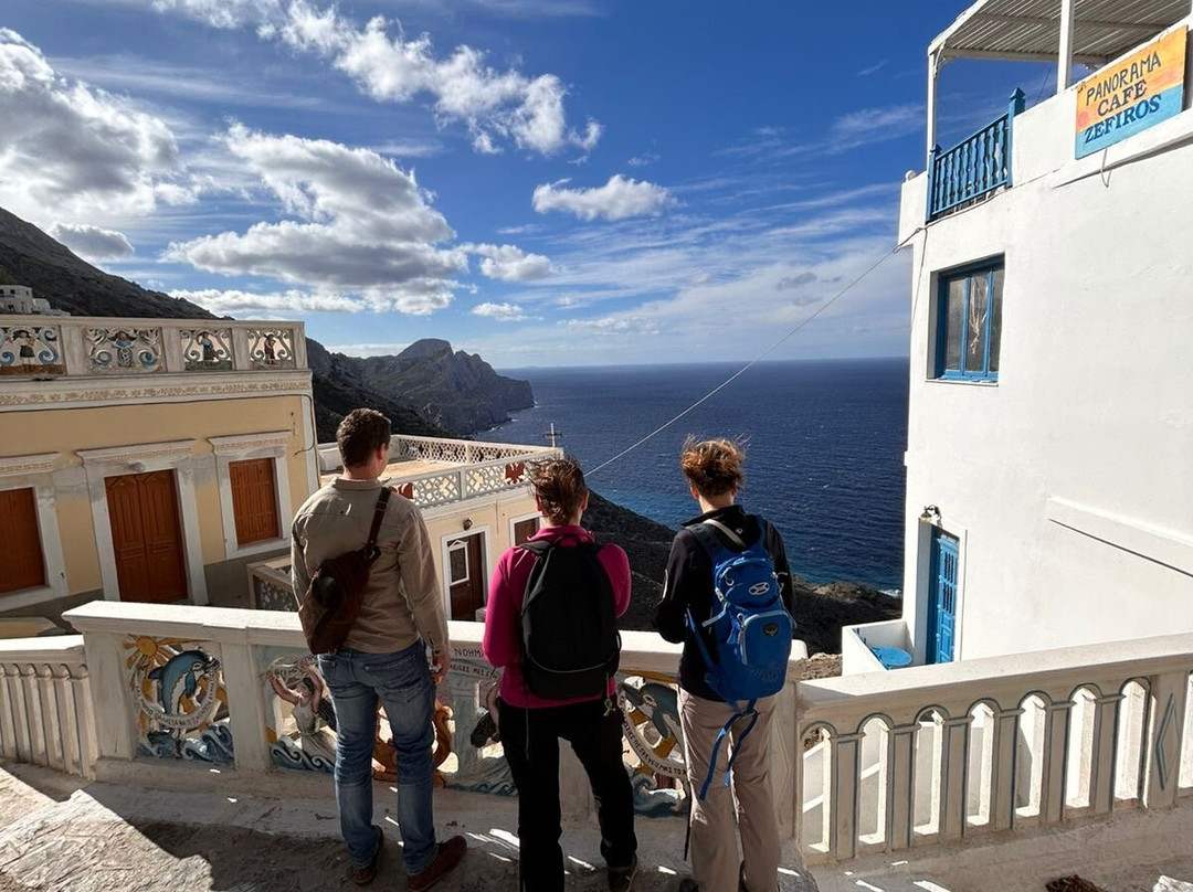 Art and Walk Karpathos-Karpathos Town (Pigadia)必去景点