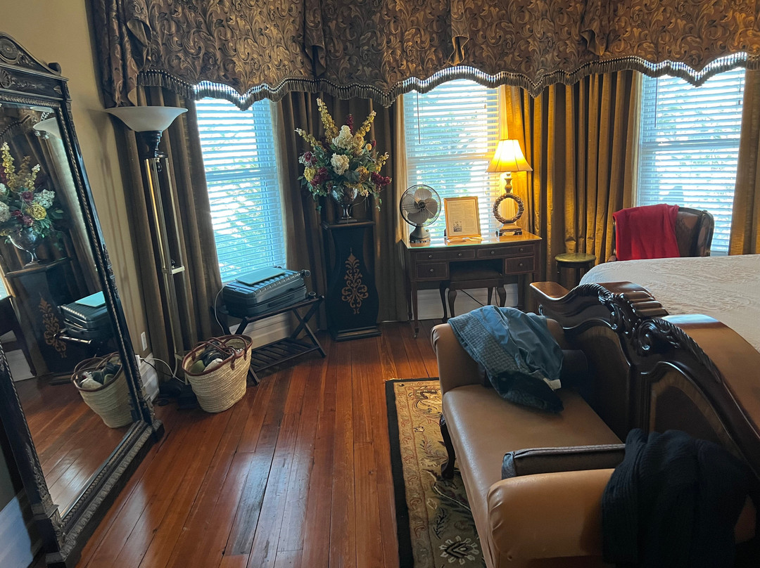 比尔特摩村旅店民宿主图