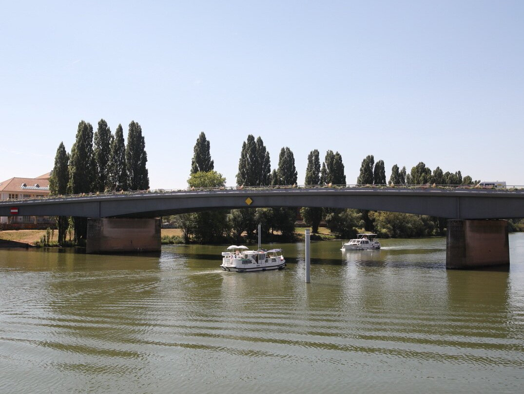 Pont Jean-Richard