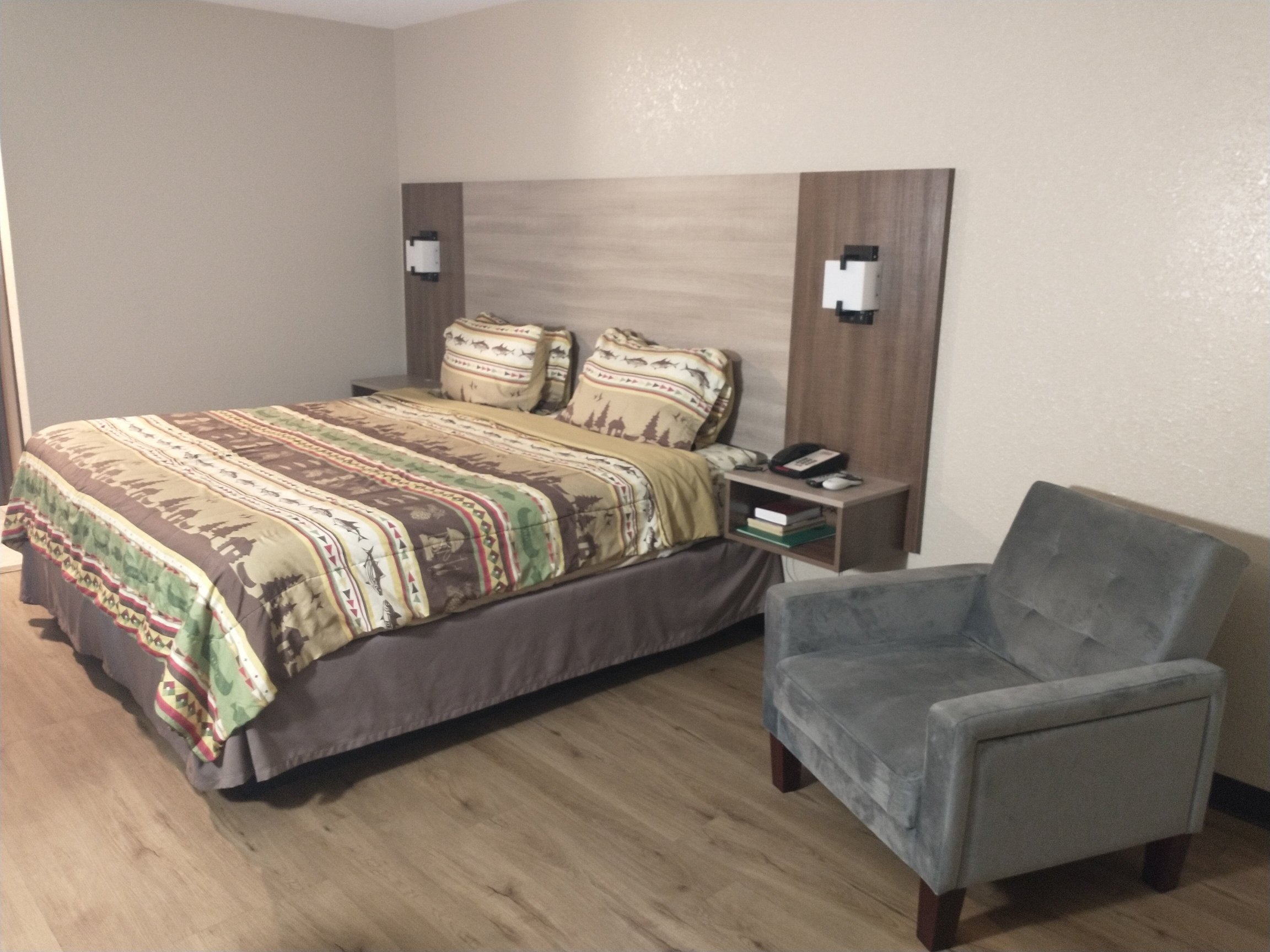 Booneslick Lodge-官方