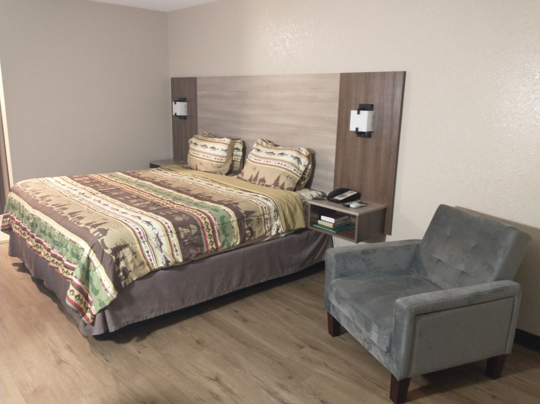 Booneslick Lodge主图