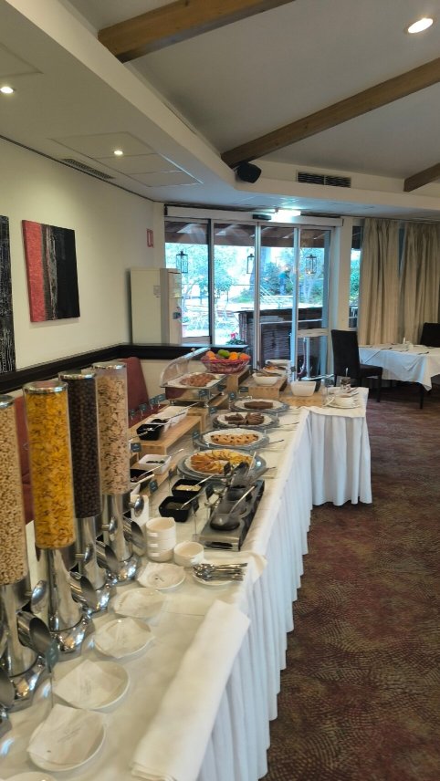 Rogner Hotel Tirana-官方