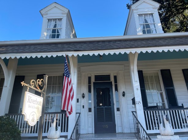 河船家庭旅馆-官方