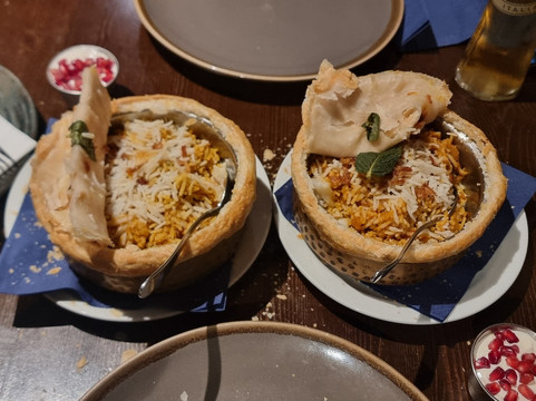 哈顿猎鹰旅馆主图