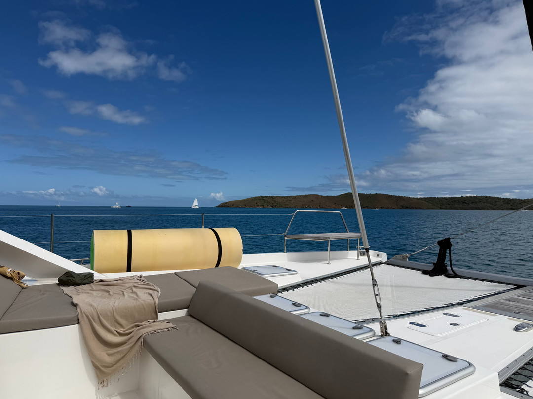 Voyage Charters-托土拉必去景点