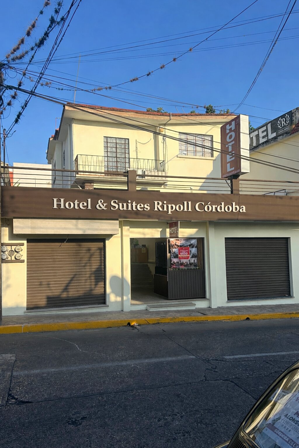 科尔多瓦里波套房酒店-官方