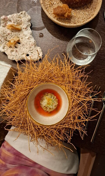 Le 1812 by Legend Hill