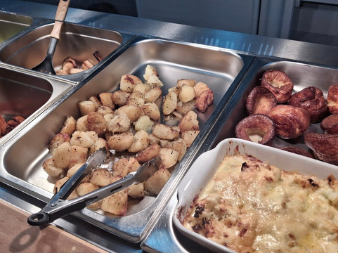 Dolphin Hotel Felixstowe主图