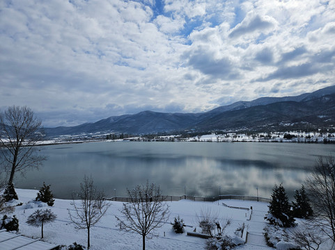 普拉韦茨凯悦度假村主图