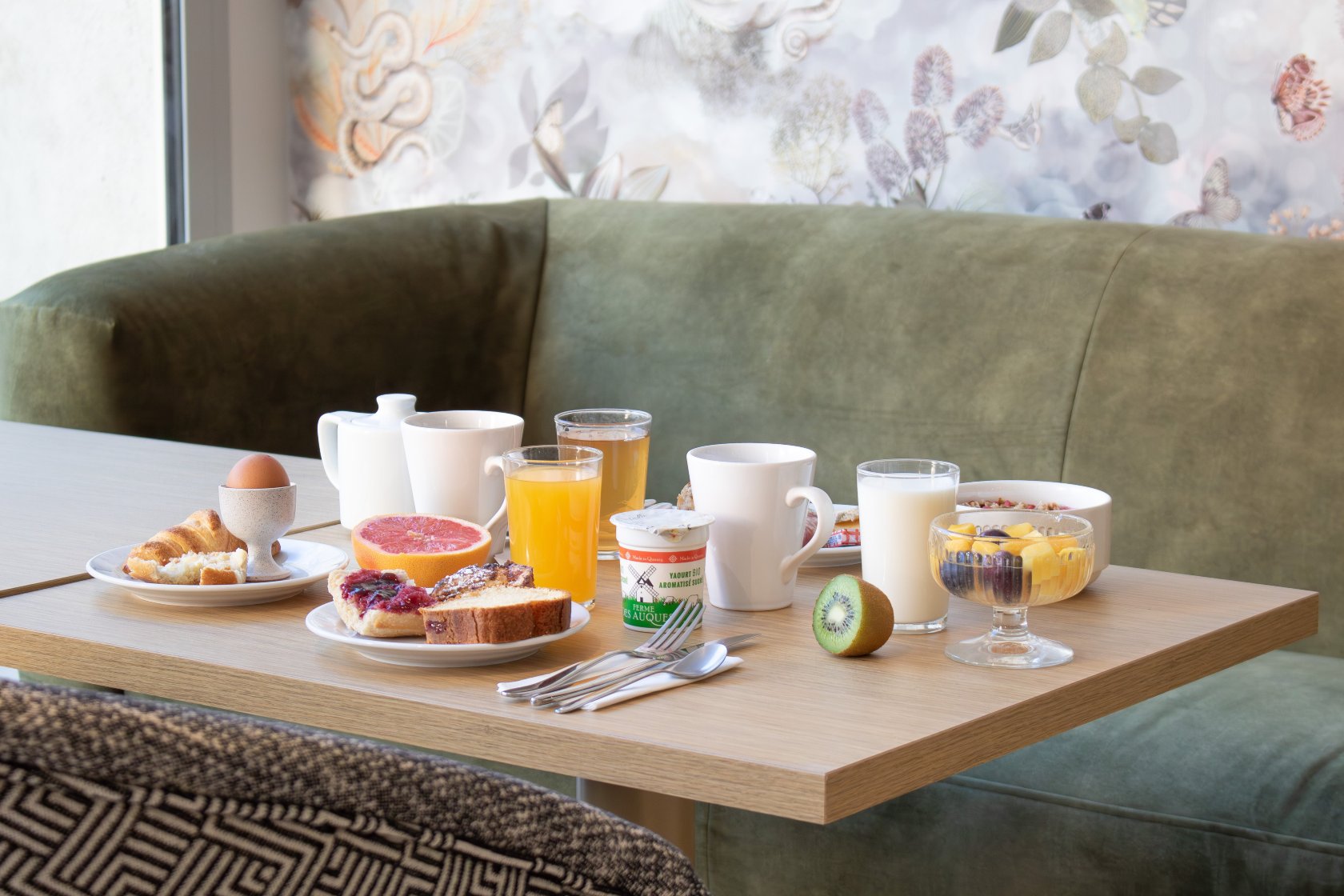 法国卡奥尔布里特酒店-餐饮