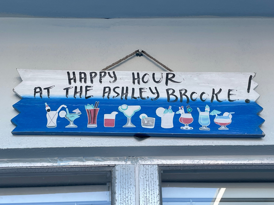 艾胥利布鲁克海滩度假村主图