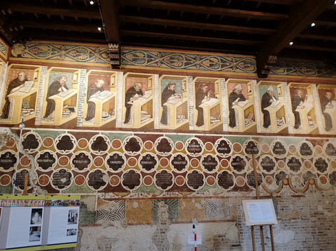 Sala del Capitolo,affreschi di Tommaso da Modena-特雷维索必去景点