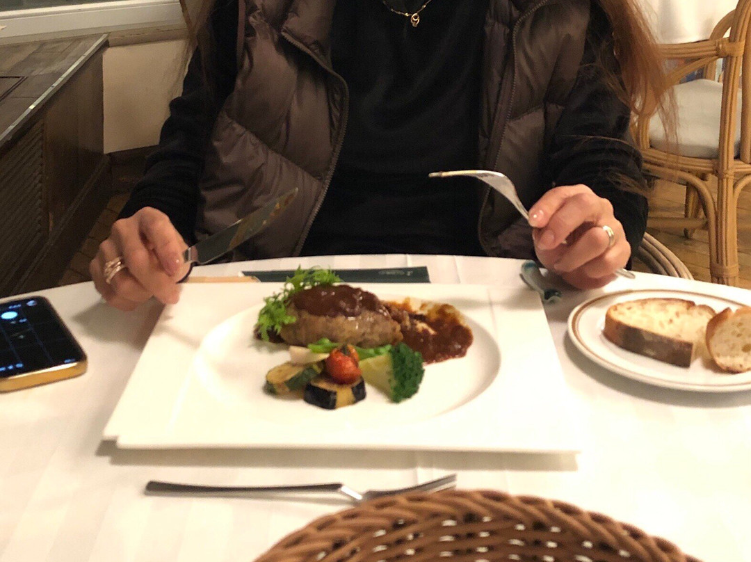 佐岛海湾酒店主图