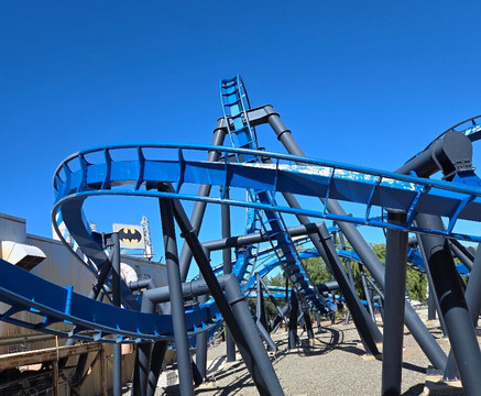 六旗魔术山-圣克拉丽塔必去景点