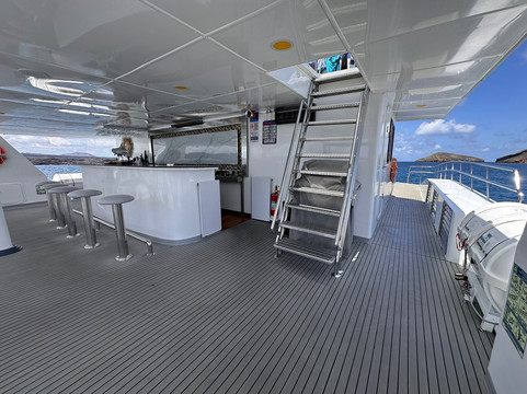 Yacht Anahi-阿约拉港必去景点