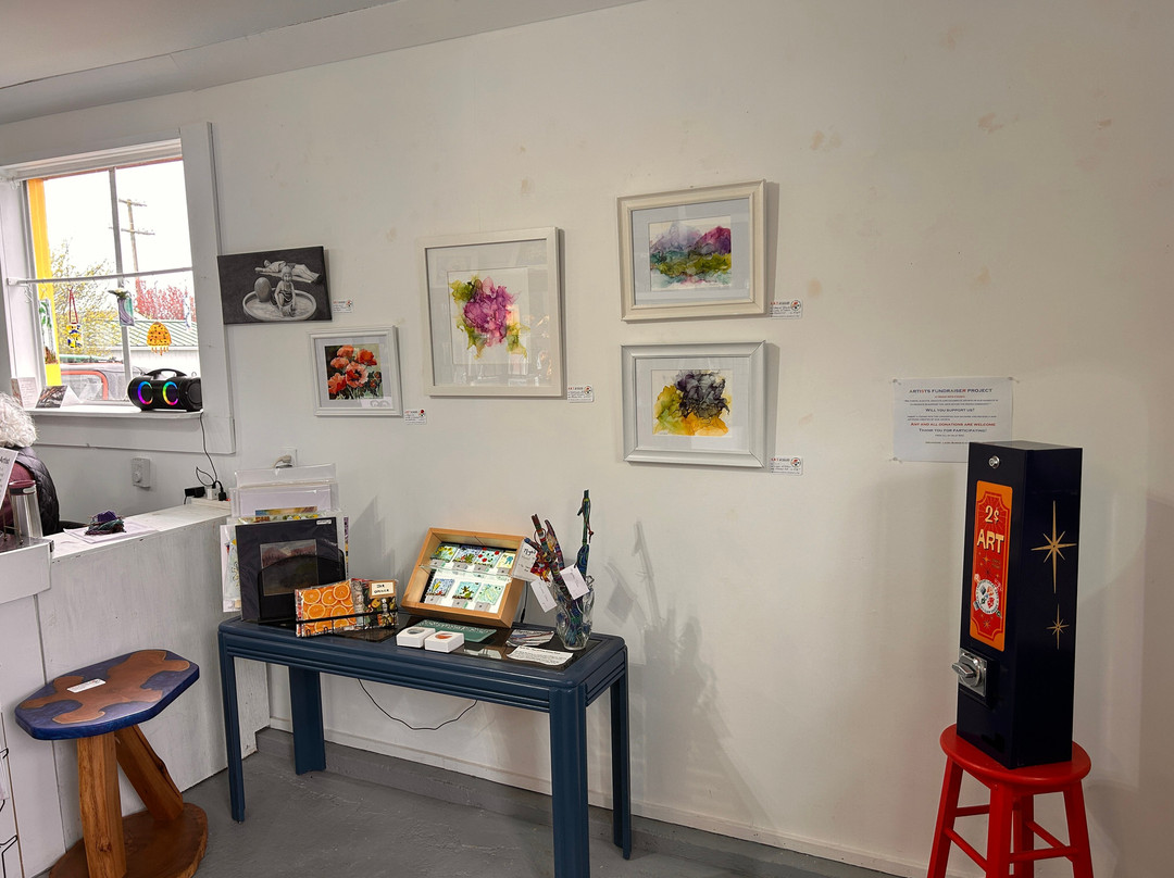 Gallery by Sooke Arts Council-苏克必去景点