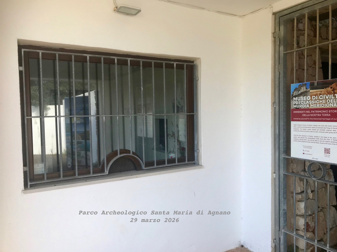 Parco Archeologico e Naturale di Santa Maria d'Agnano-奥斯图尼必去景点