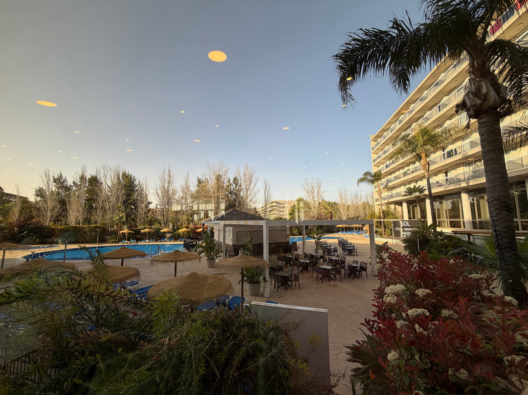 黄金海岸索尔酒店主图